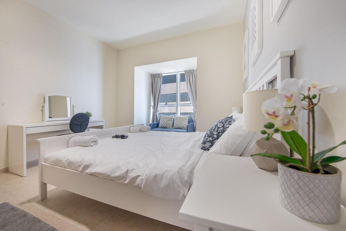 Casa de Férias Spacious 1-bedroom At Elite Tower In Marina, Near To To *