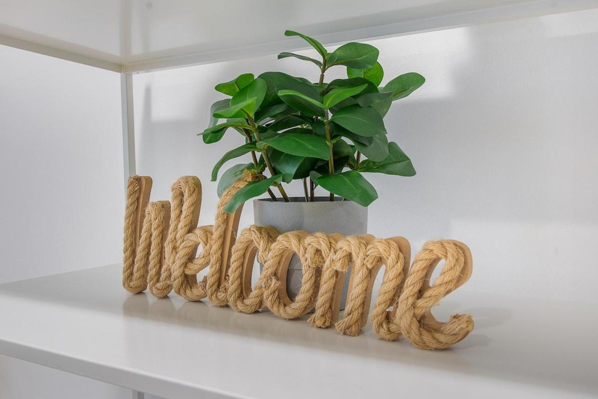 Spacious 1-bedroom At Elite Tower In Marina, Near To To