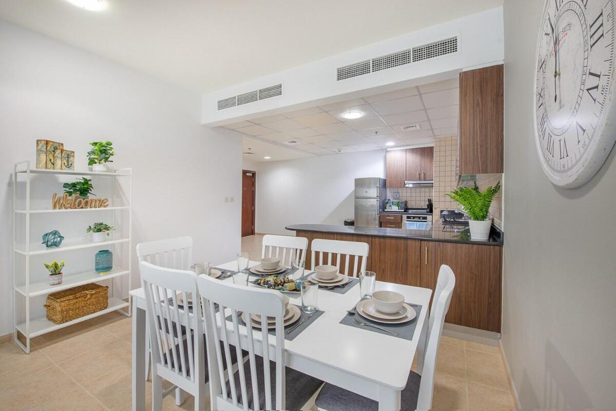 Spacious 1-bedroom At Elite Tower In Marina, Near To To Casa de Férias