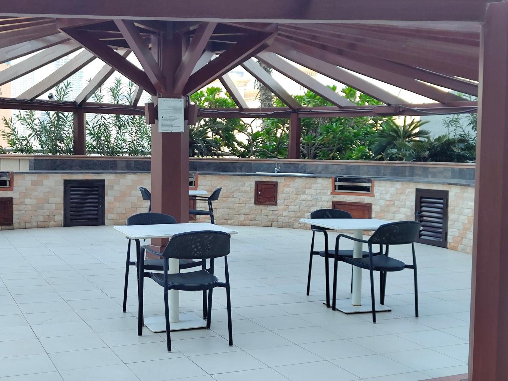 Appartamento Ultimate Spacious 1br Sea View Great Location In Marina Dubai