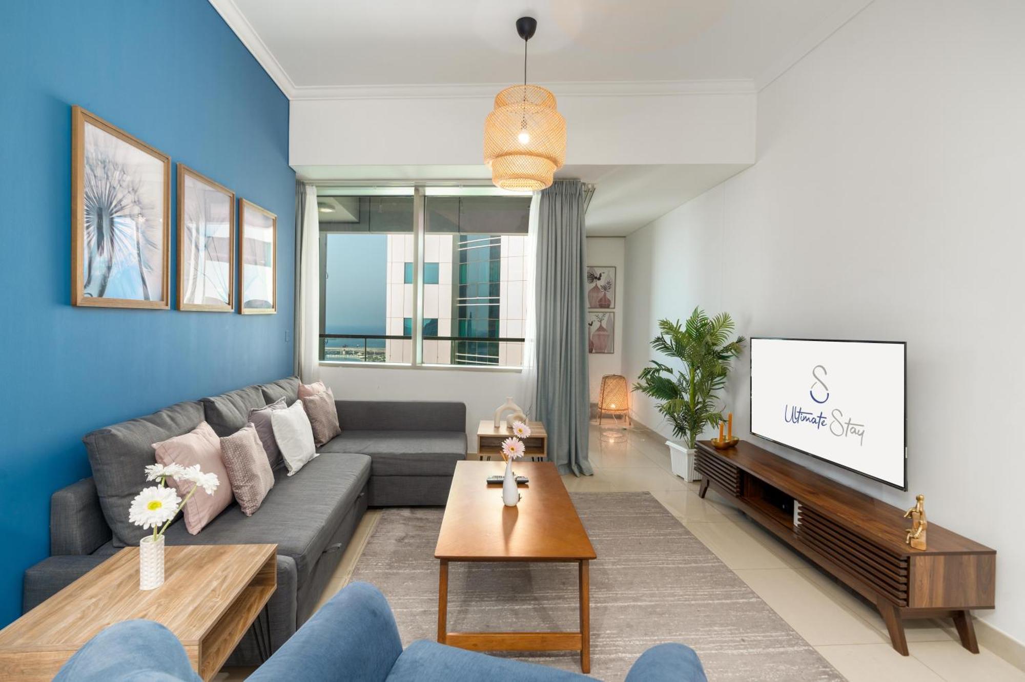 Ultimate Spacious 1br Sea View Great Location In Marina Dubai