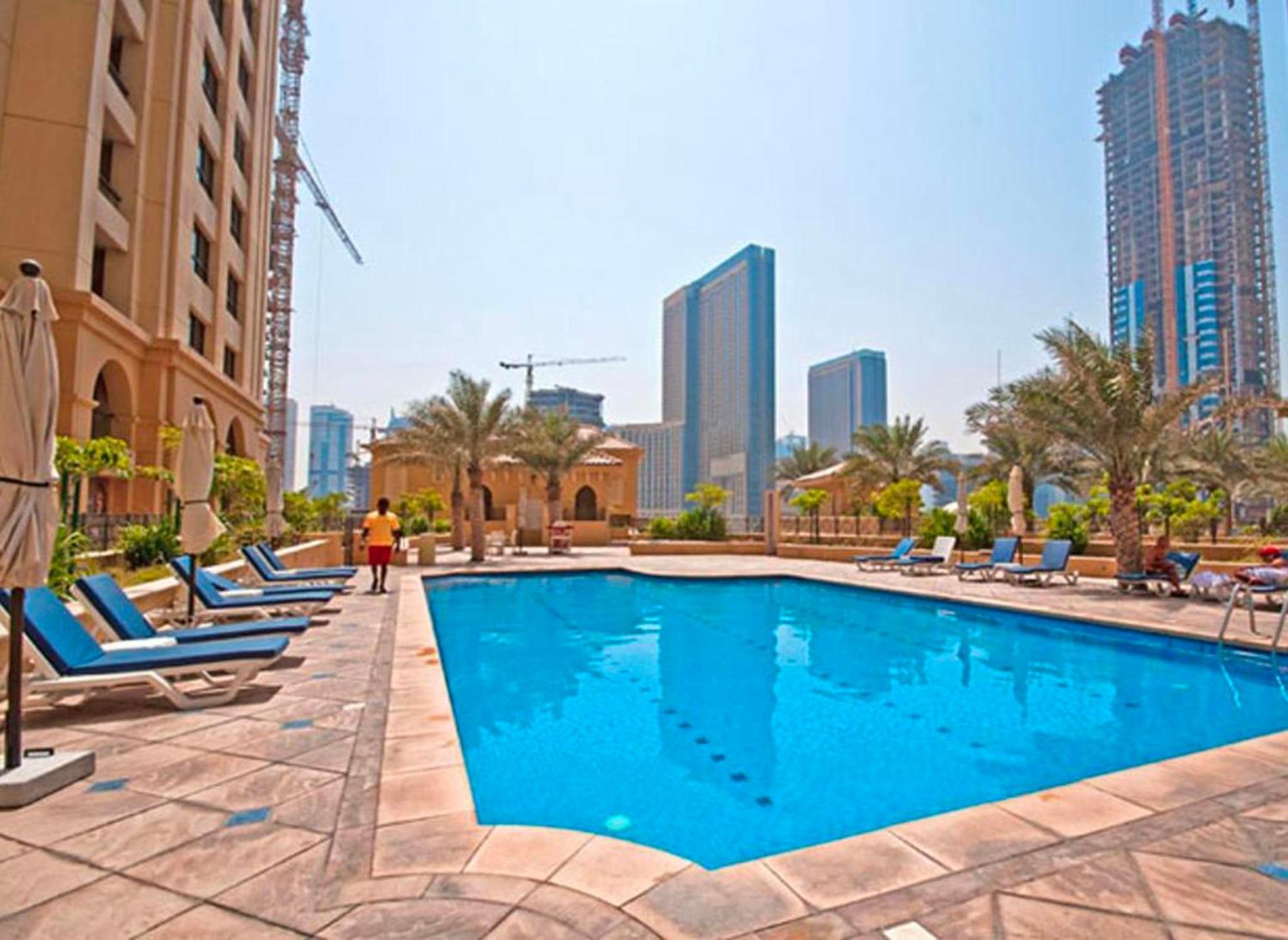 Happy Dom - Jbr - Hostal Dubái
