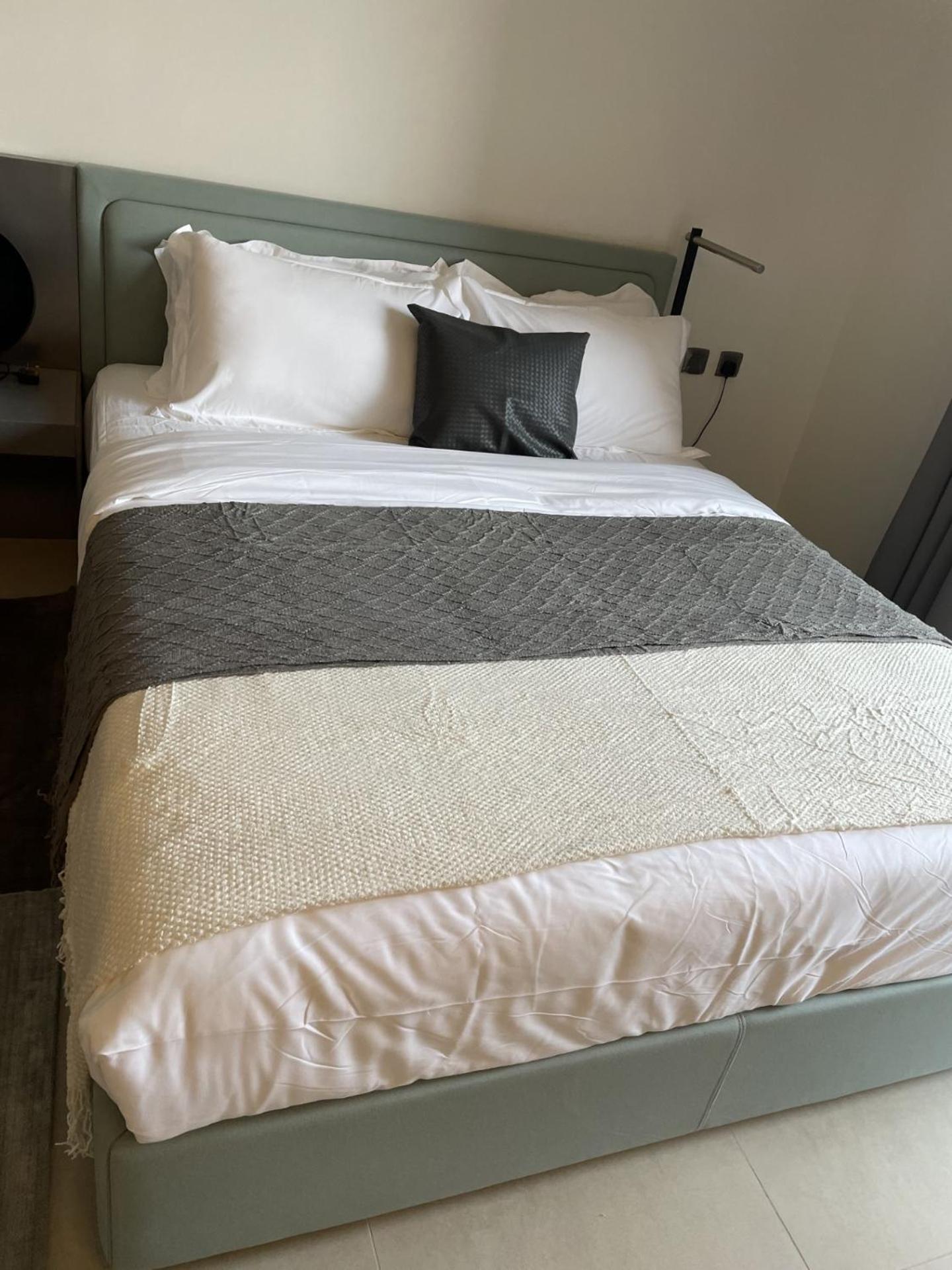 Appartement Mag 960 6 Mins To Burj Khalifa Free Chauffeur Service For Bookings 7 Days And To And From From Airport Dxb ,luxury Quality,complimentary Guest Welcome Pack *