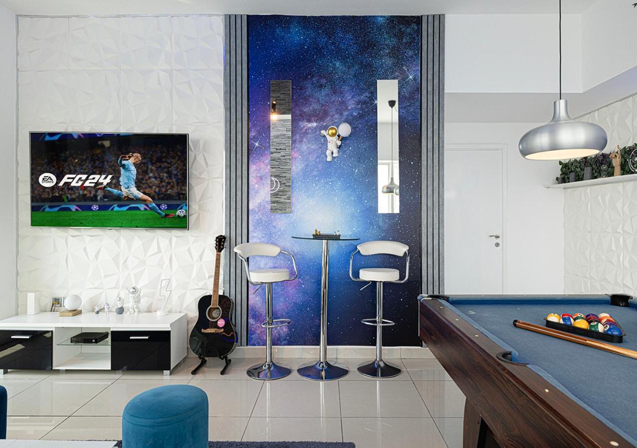 Hostal Next'house - Skyview Host *
