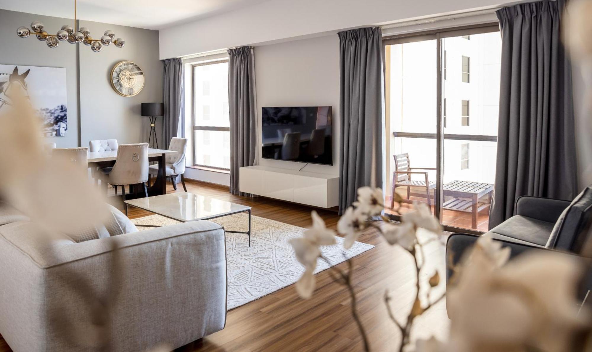 Luxury 1 Bedroom With Amazing Full Sea View! Appartement