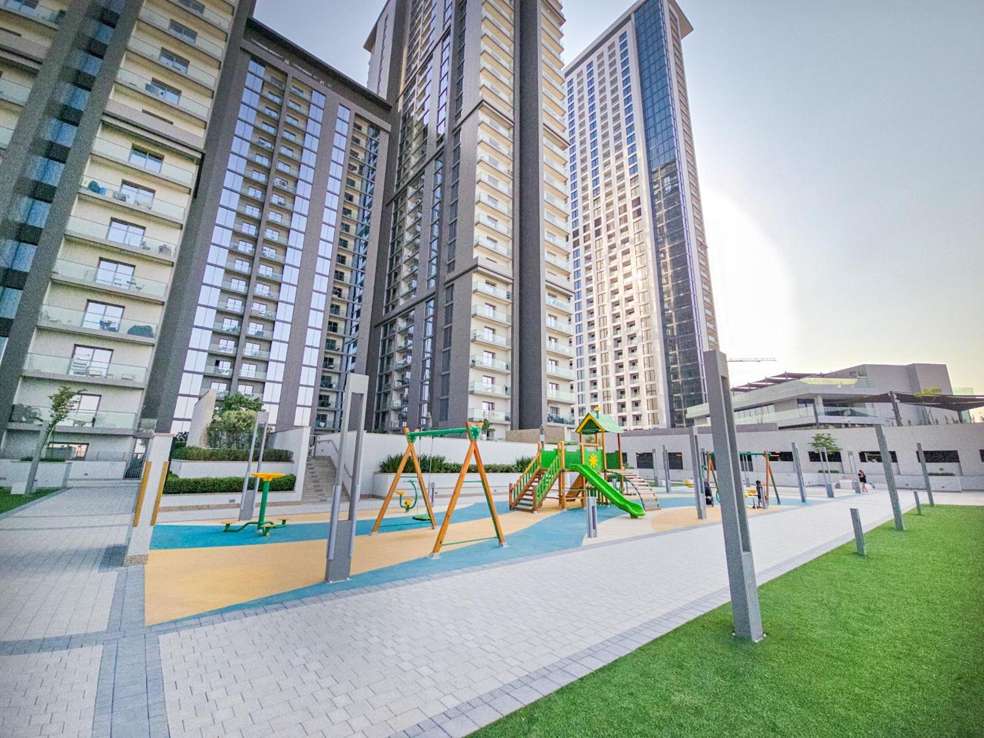 Easygo- Stylish 1bdr Sobha Creek Vista- Meydan Living Dubai