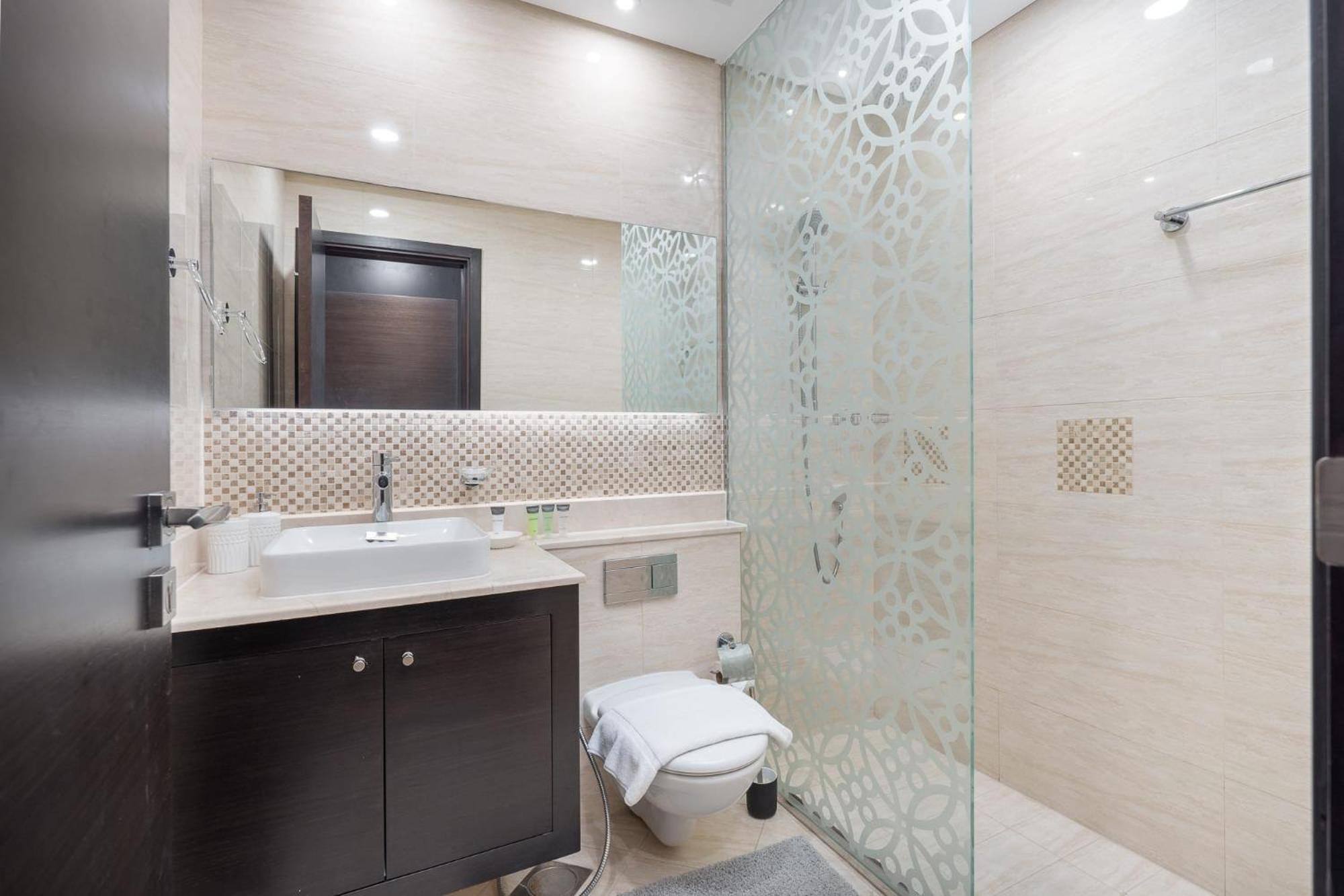 Prestigious 3-bedroom With Easy Access In Downtown