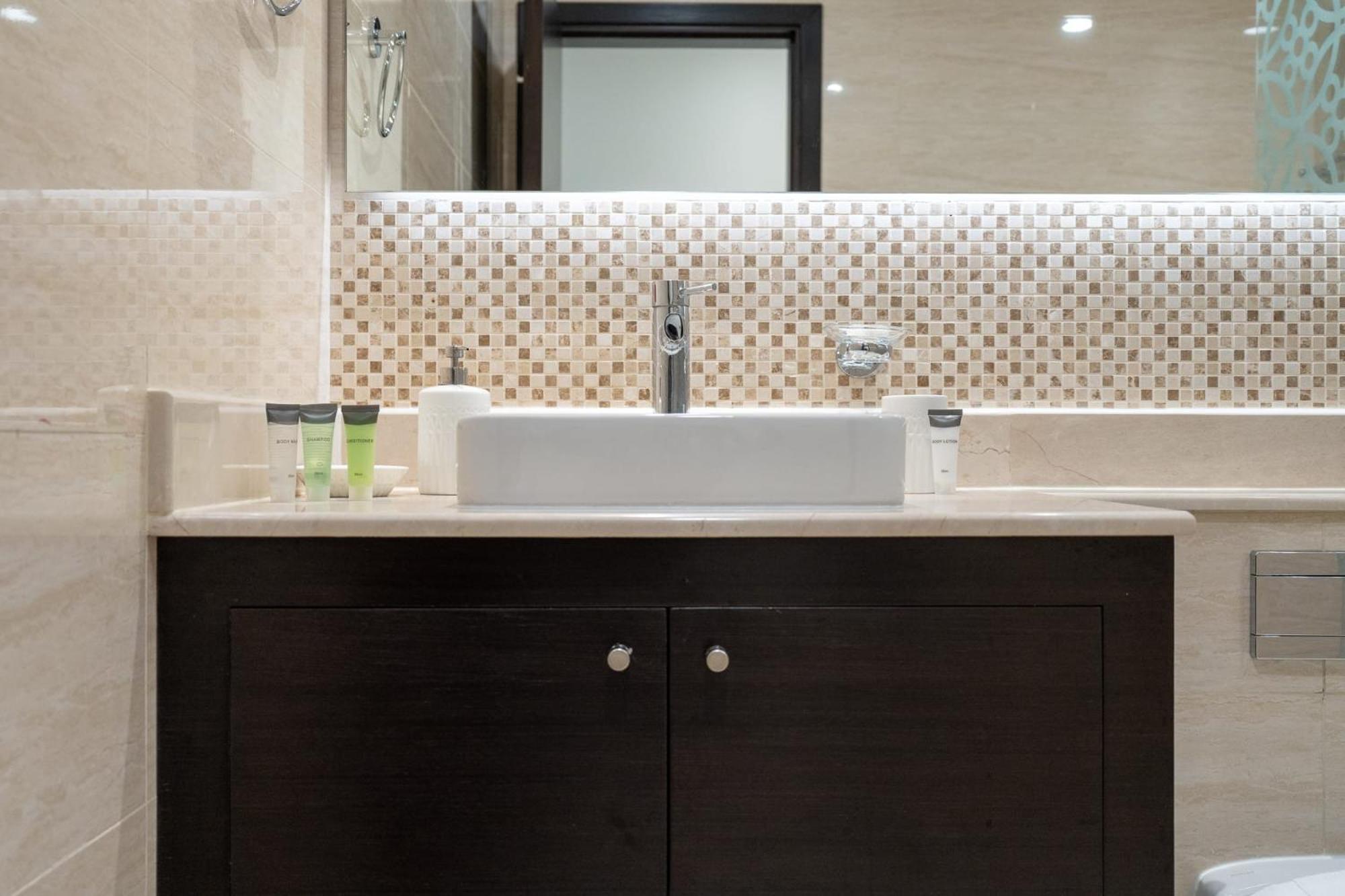 Appartement Prestigious 3-bedroom With Easy Access In Downtown