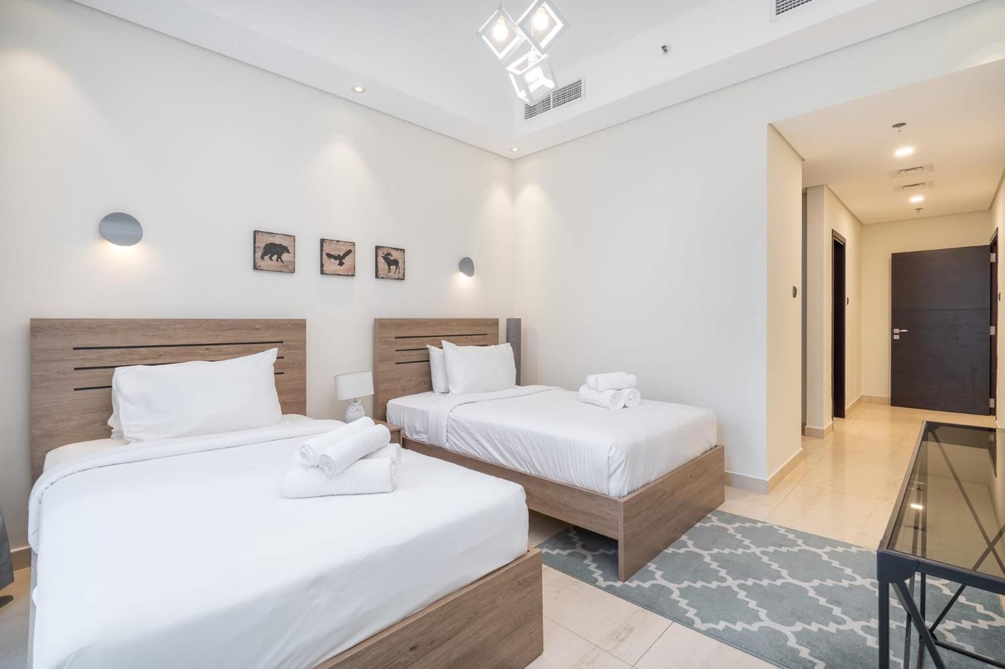 Prestigious 3-bedroom With Easy Access In Downtown Dubaï