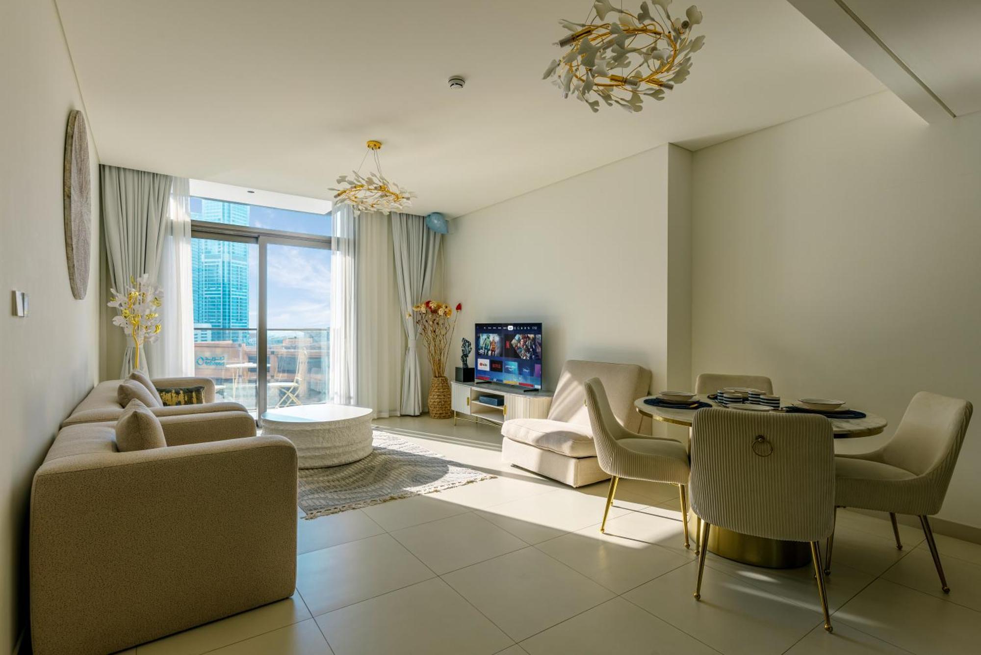 Apartemen Downtown Luxury By Mall & Burj Khalifa *