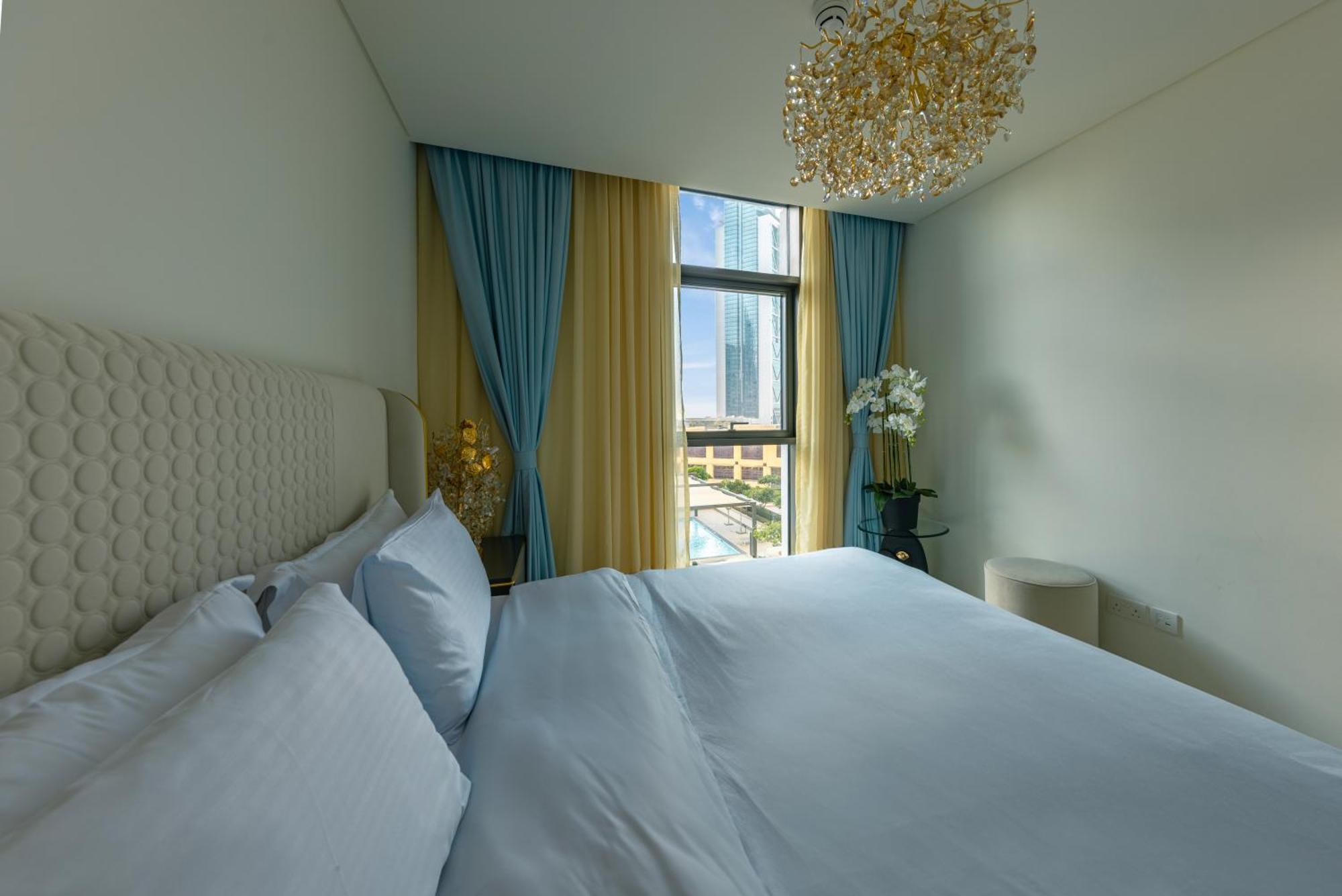 Downtown Luxury By Mall & Burj Khalifa Apartemen Dubai