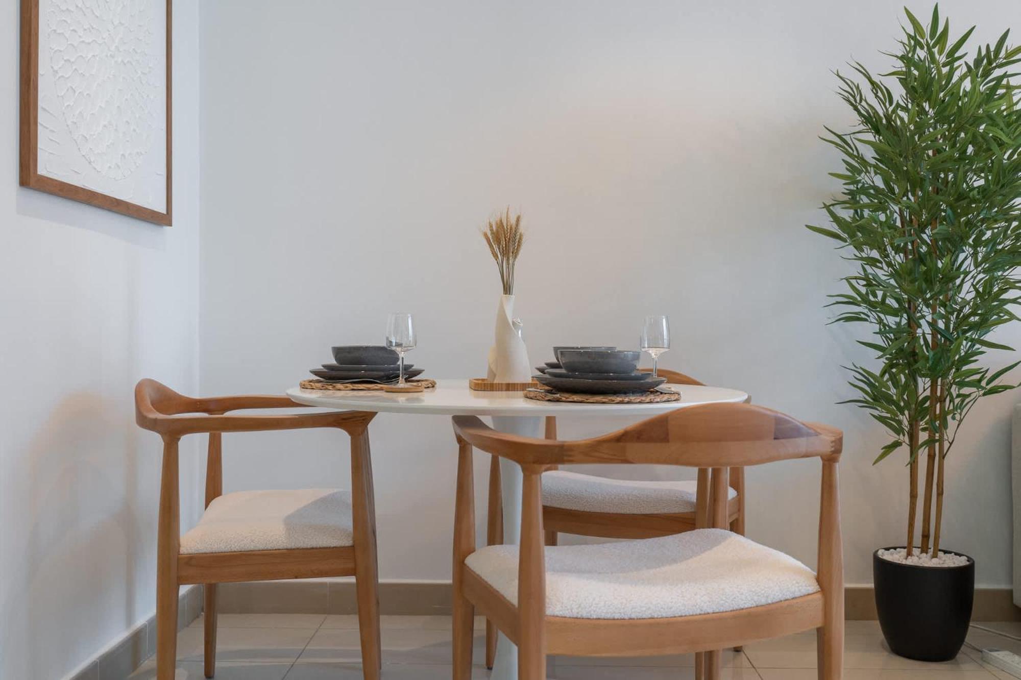 Stunning 1-bedroom Perfect For 4 In Lakeside Dubái
