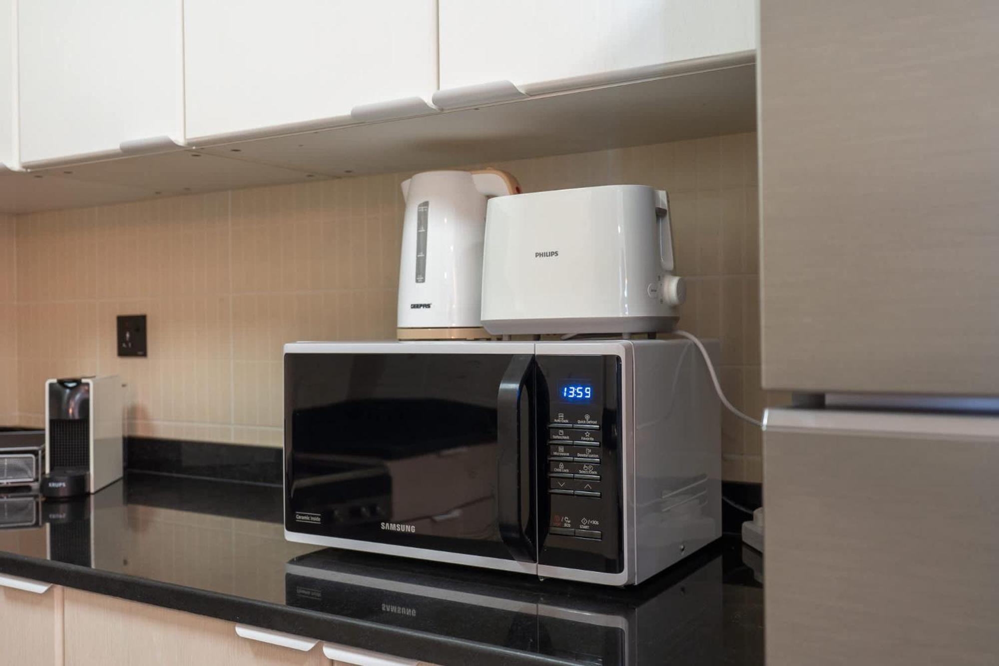 Stunning 1-bedroom Perfect For 4 In Lakeside Dubái