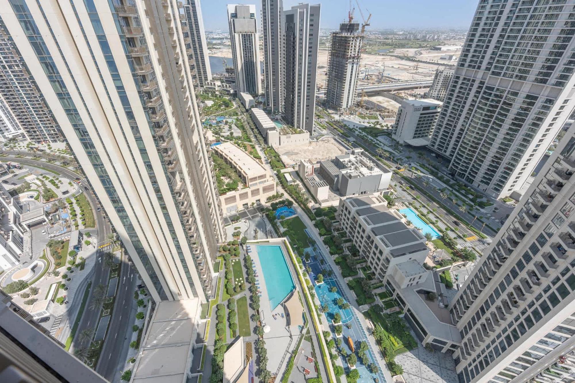 Modern 1-bedroom Escape - Comfort Meets Style Apartemen *