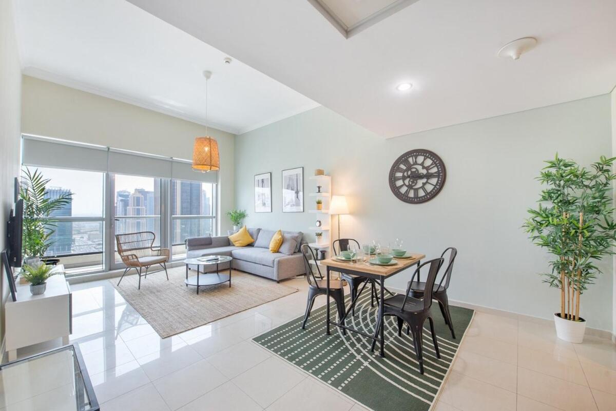 Warm And Airy 1-bedroom With Exceptional Views In Marina * Dubaï