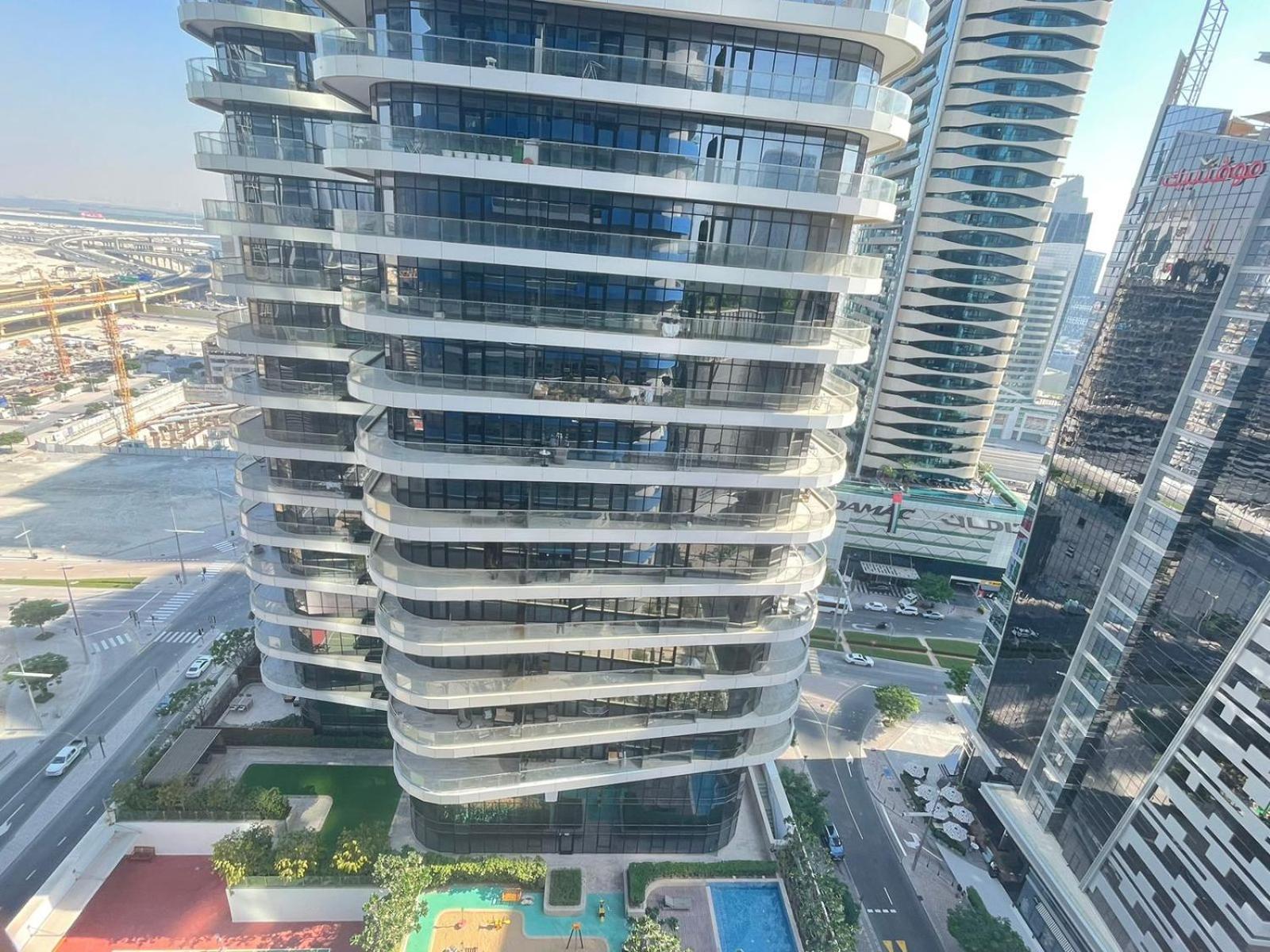 Luxurious Stay, Downtown, The Signature, Mall Street Appartement Dubaï