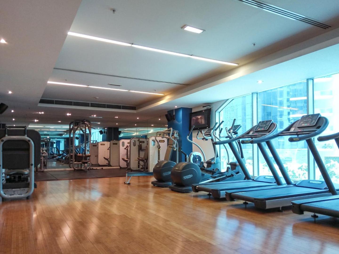 Appartement Marina Royale 3 Bedroom I Luxe Marina Harbour & Yacht Club Views I Nearby To A I Free Pool, Gym, Wi-fi And Parking I By Meerak