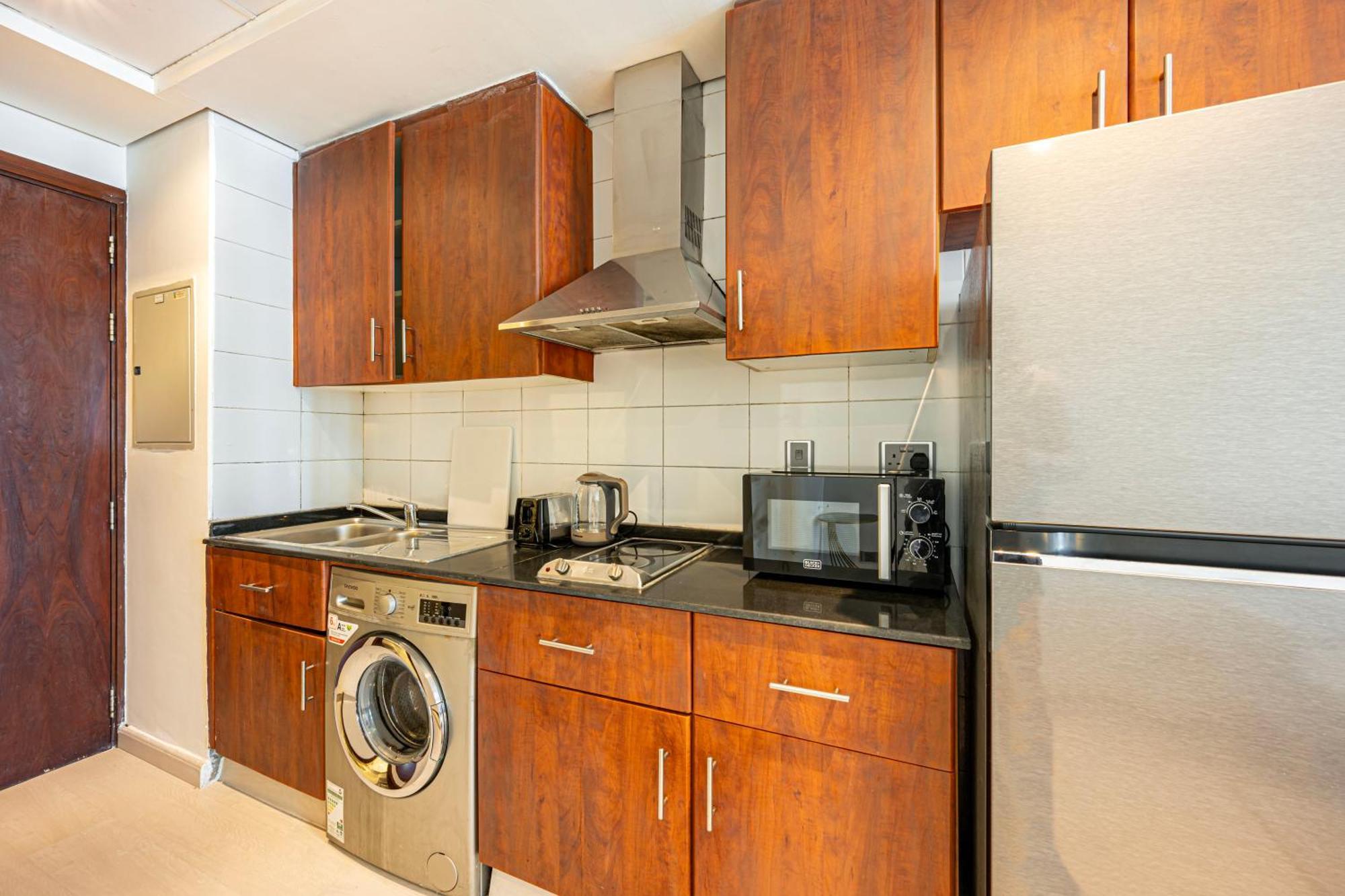 Appartement Splendid Close To Jbr *