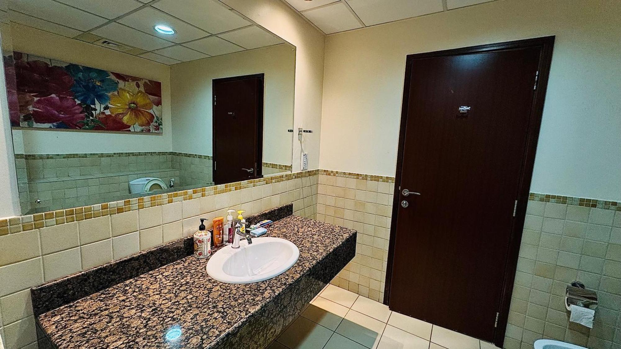 Hostal Pool View Executive Near Jbr Walk, Sadaf 1,2 Dubái