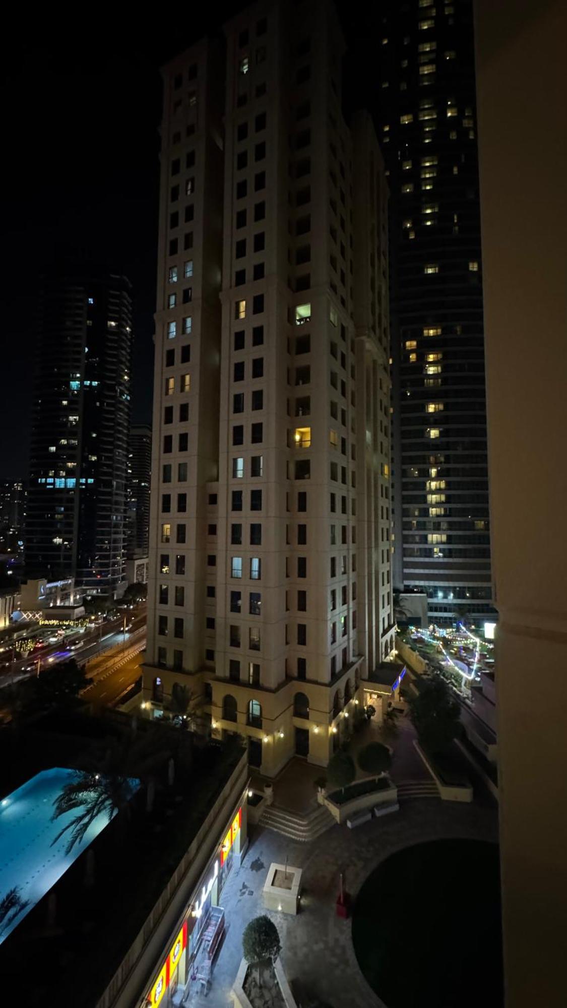 Hostal Pool View Executive Near Jbr Walk, Sadaf 1,2 *