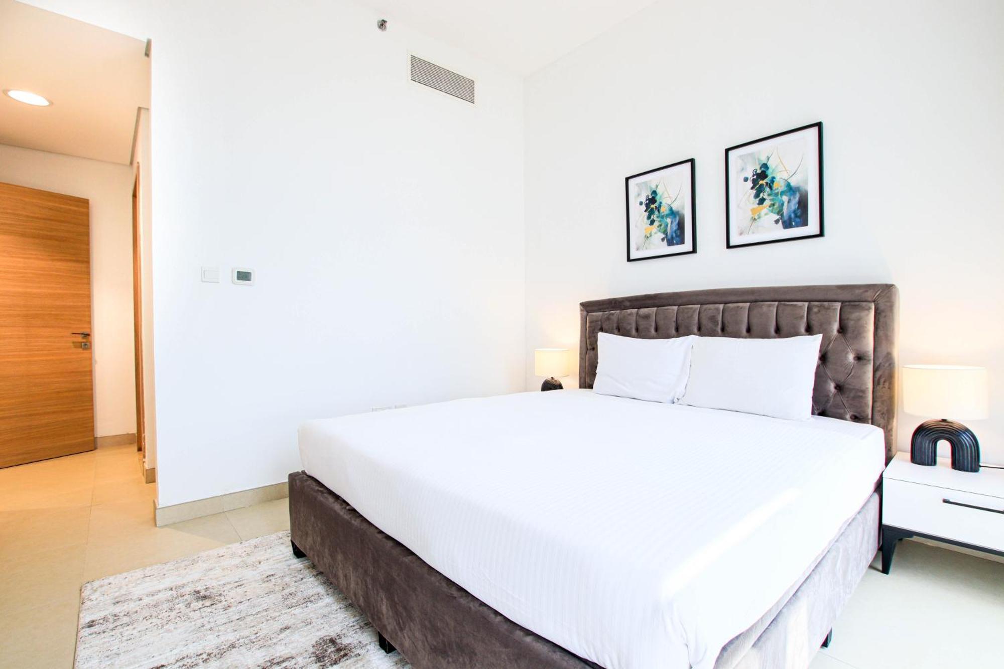 Chic 1br Iris Amber Al Jaddaf Dubai
