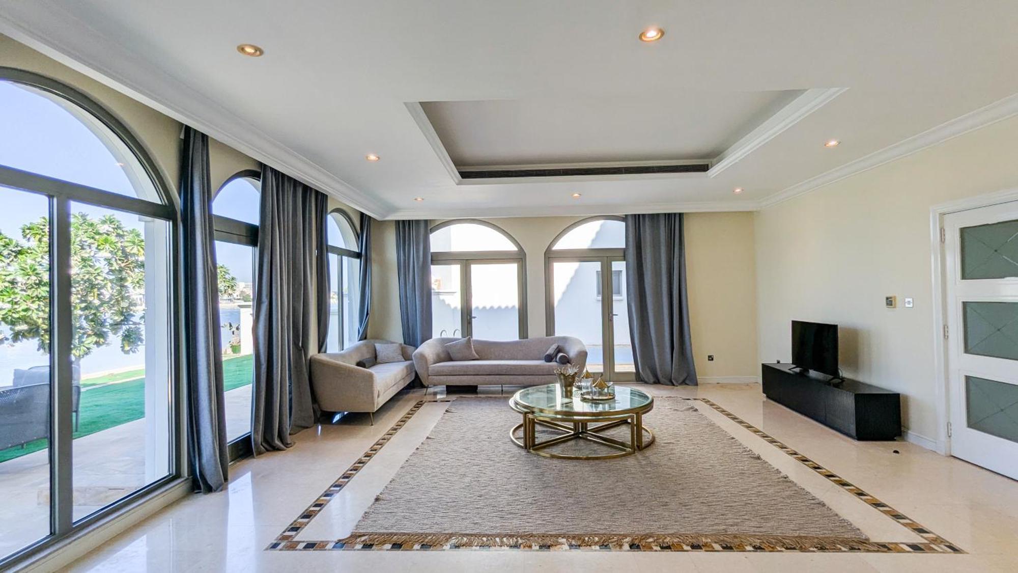 Cozy Private & Pool Dubai