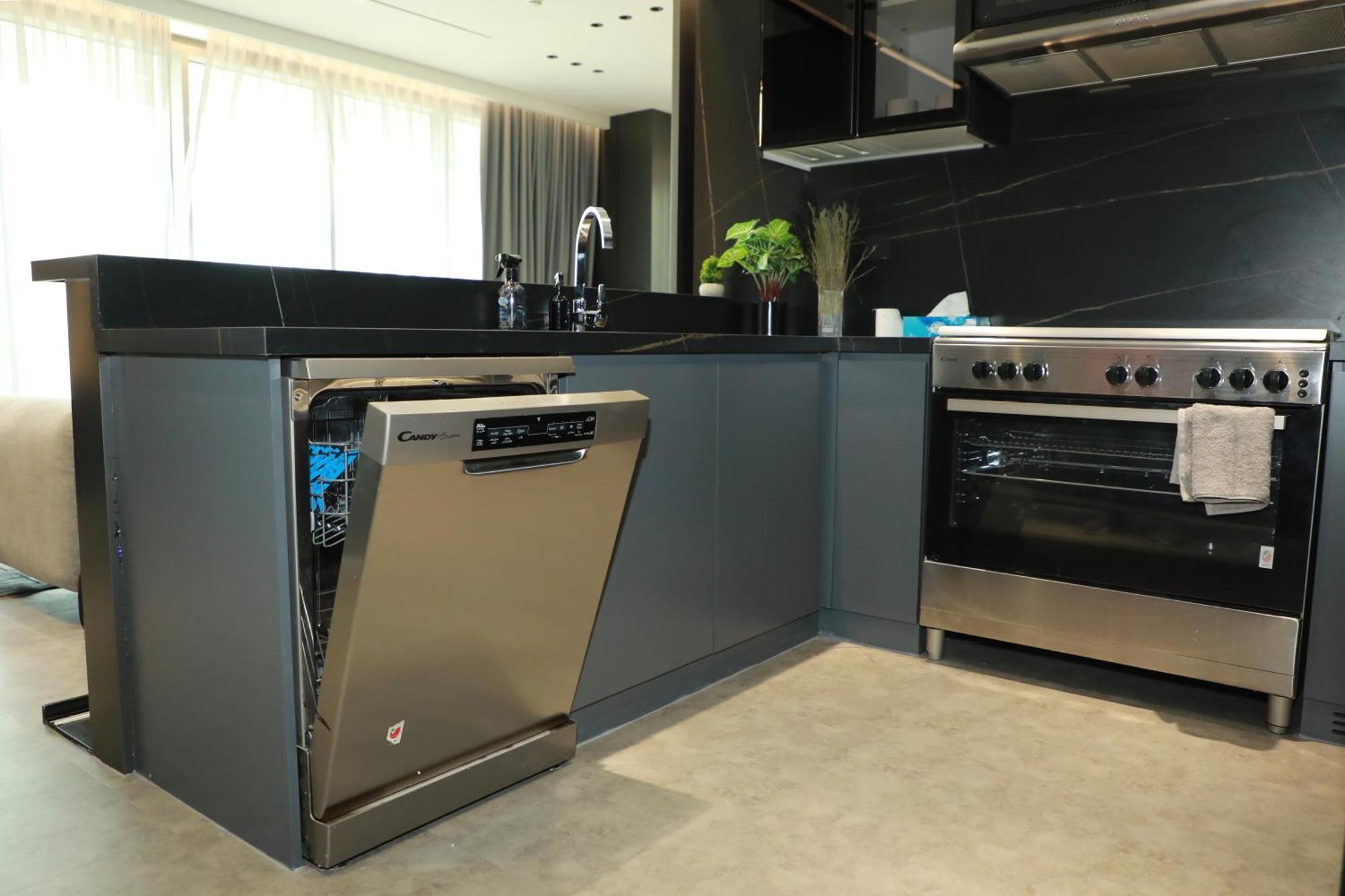 Appartement Luxury 2-bed Flat, Prime Location, Burj View & World Highest Running Track Dubaï