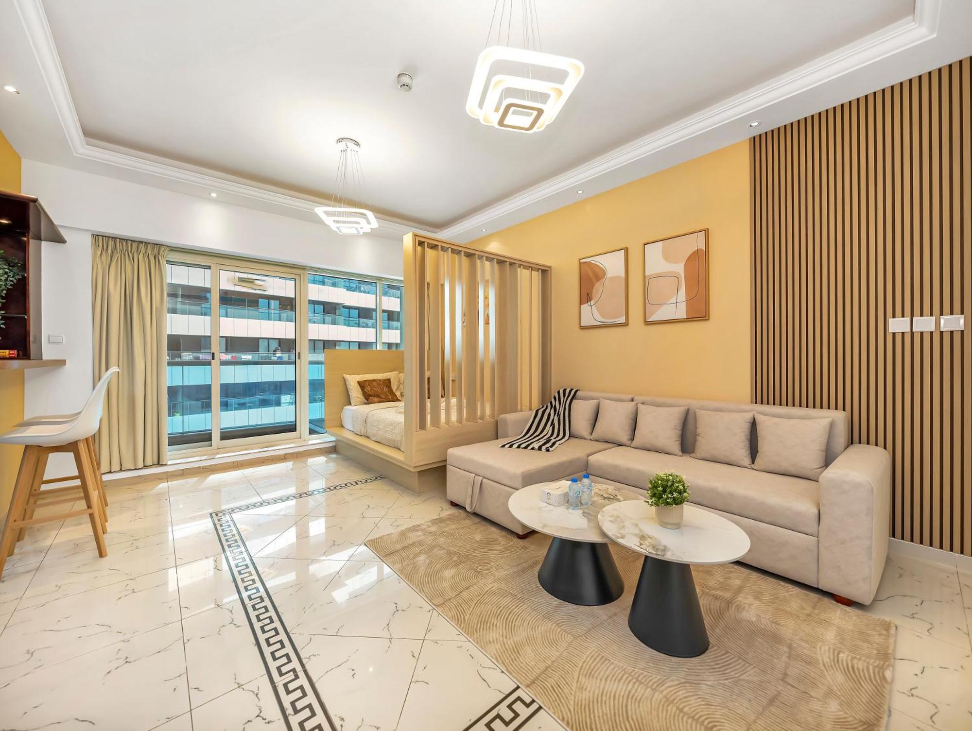 Spacious Near Metro & In Marina Appartement *