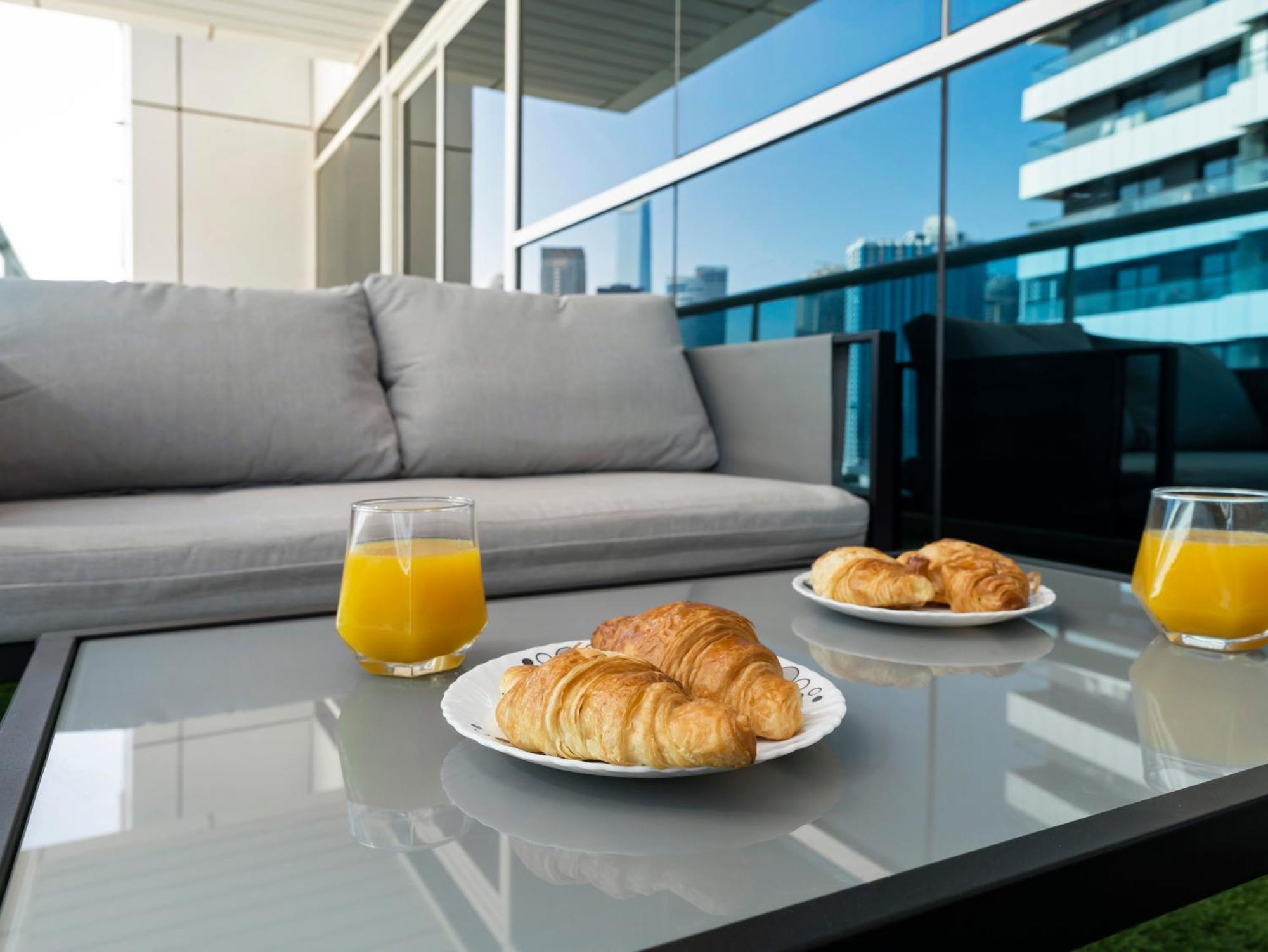 Appartement Spacious Near Metro & In Marina Dubaï