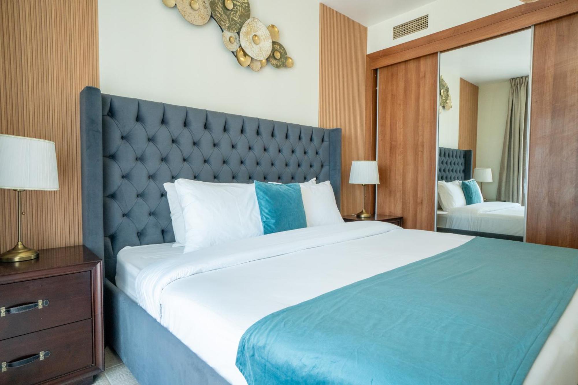 Cozy One-bedroom In Marina Apartamento
