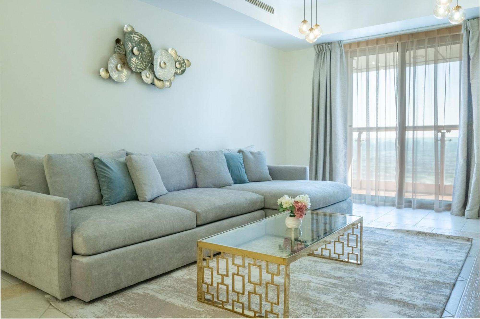 Cozy One-bedroom In Marina Apartamento