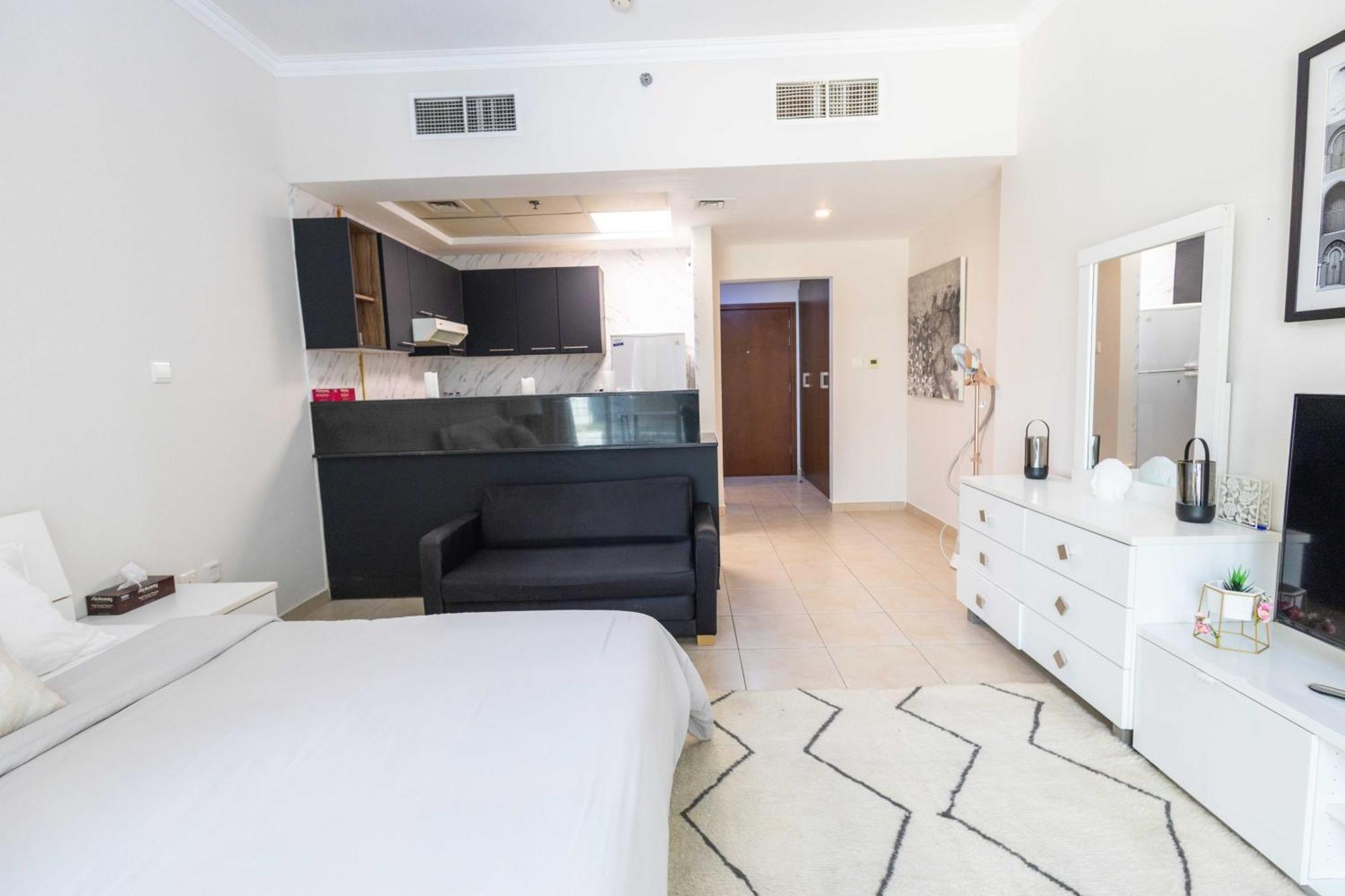 Apartemen Downtown Burj Al Nujoom Mall & Burj Khalifa Dubai