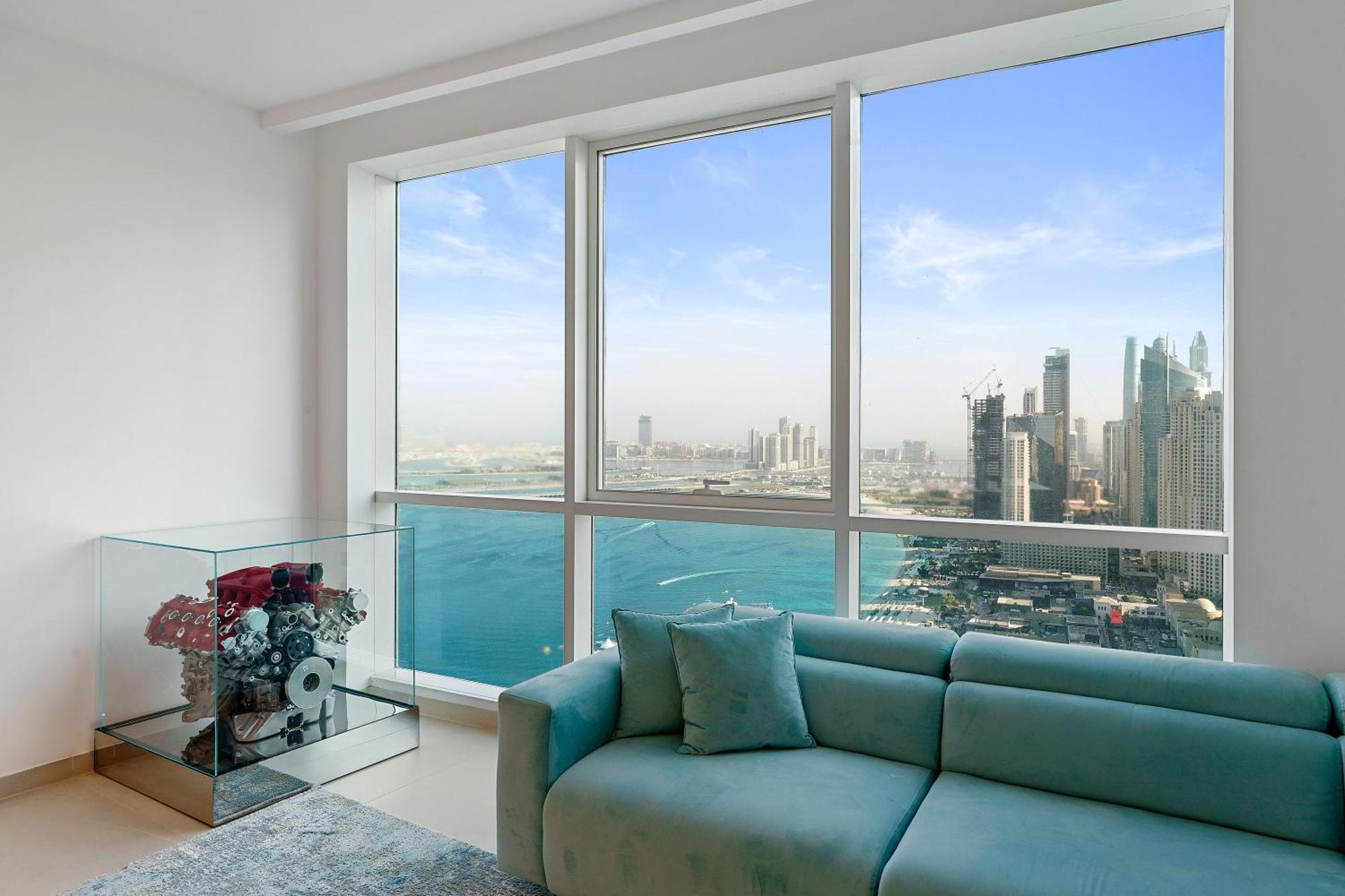 Appartement Ferrari Inspired Modern 3bhk With Maids And Full Sea View *