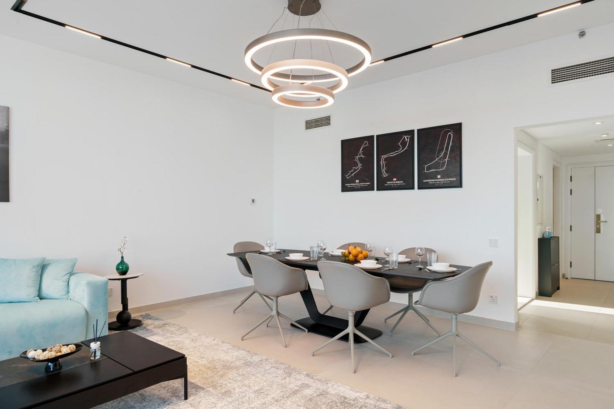 Ferrari Inspired Modern 3bhk With Maids And Full Sea View Appartement *
