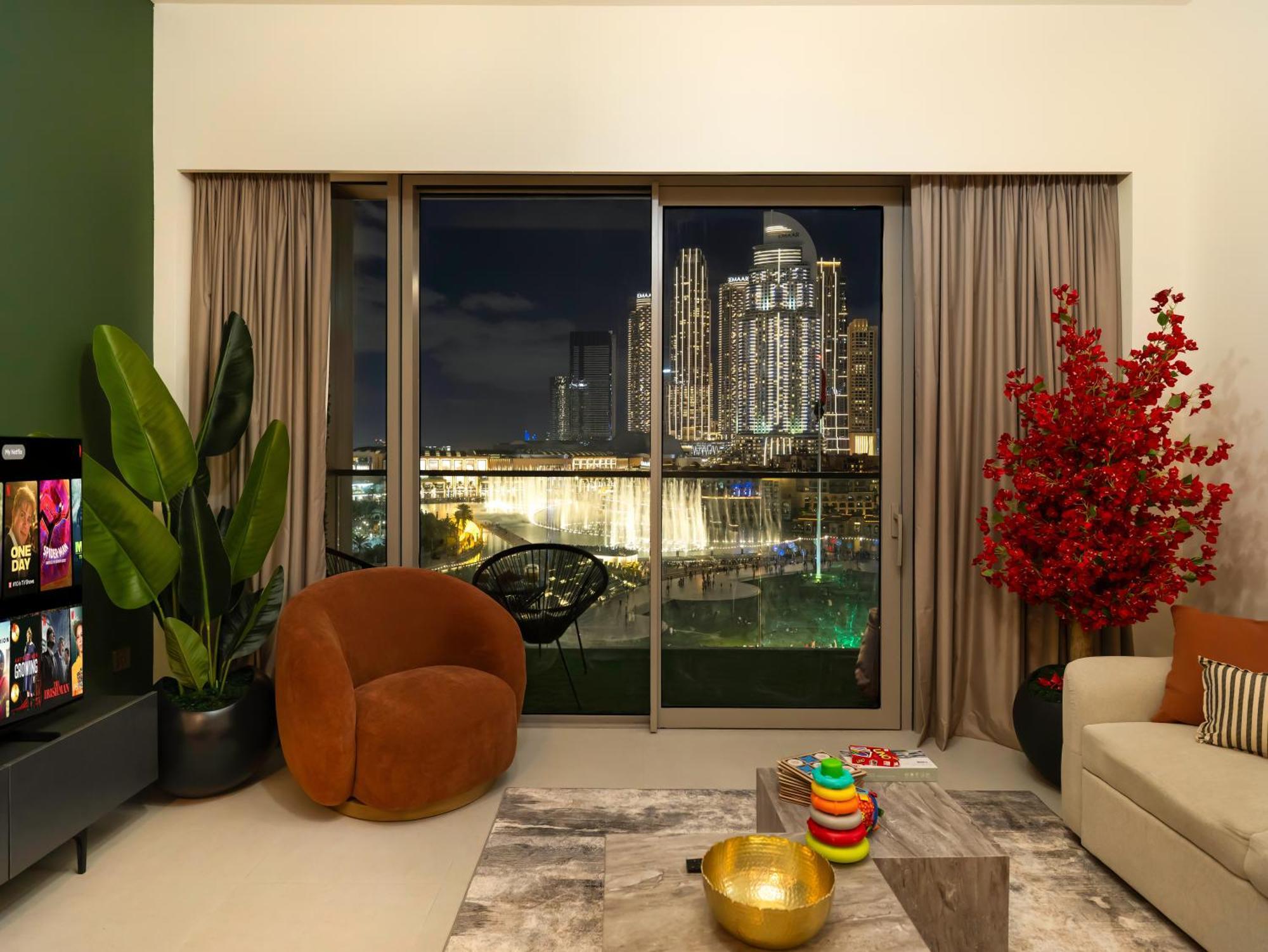 Direct Burj Khalifa & Fountain Views Lux 2br Appartement *