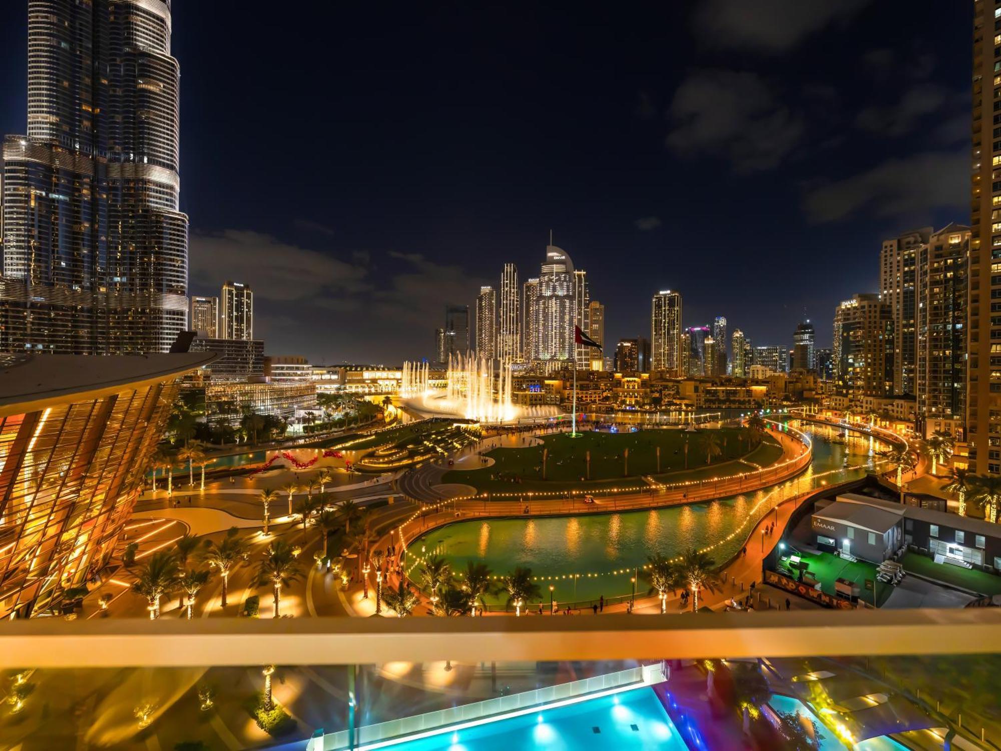 Direct Burj Khalifa & Fountain Views Lux 2br Appartement *