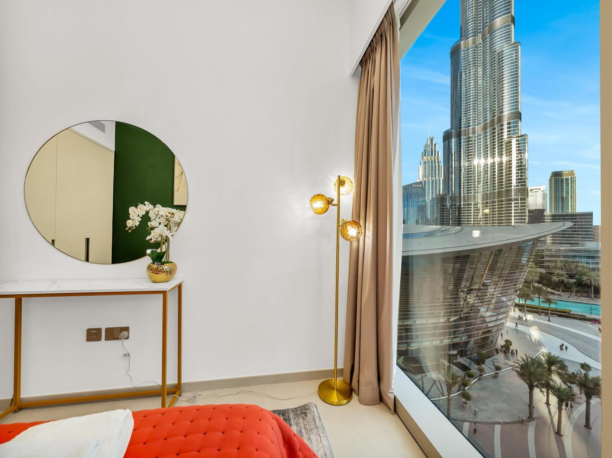 Direct Burj Khalifa & Fountain Views Lux 2br Appartement *