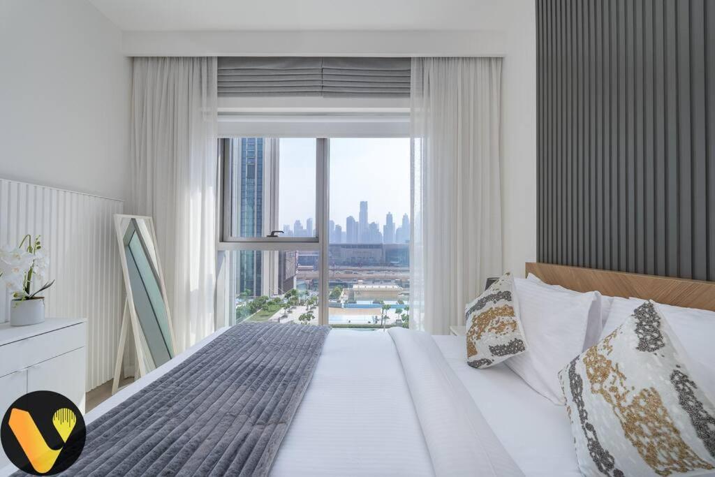 Lägenhet Downtown Views Ii - Vogue Two Bedroom With Balcony And Full Burj Khalifa View