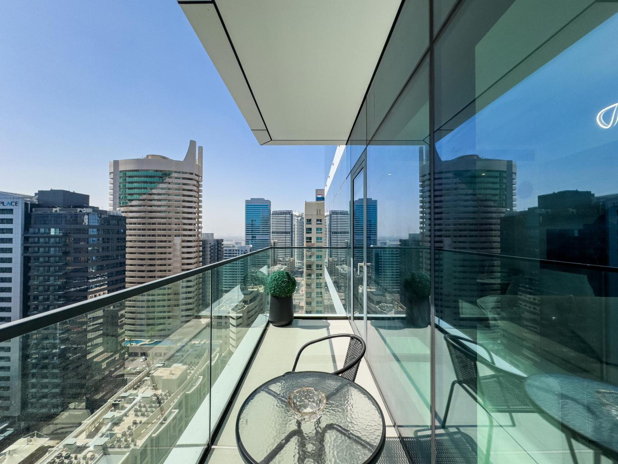 Apartamento Vida Marina & Yacht Club With Starbucks Below *