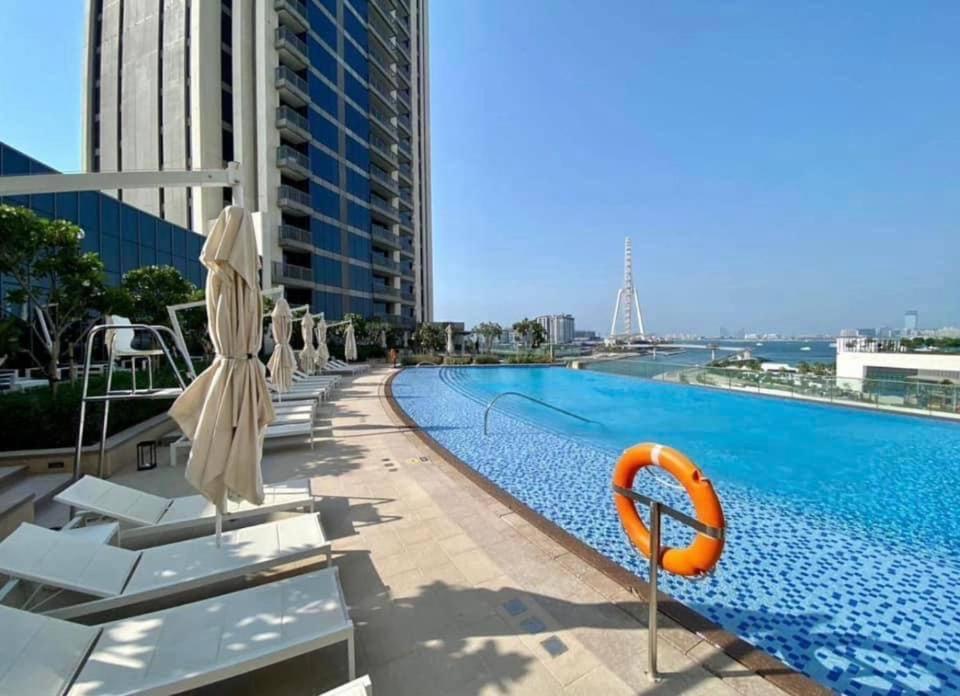 Apartamento Premiere Luxe 2 Bedroom At Marina Beach With Ferris Wheel & The Pier View Dubái