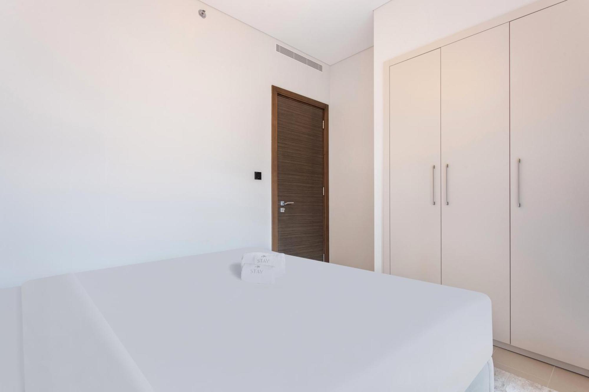By Latinem Luxury 1br Cv A2705 Near Mall Appartement *