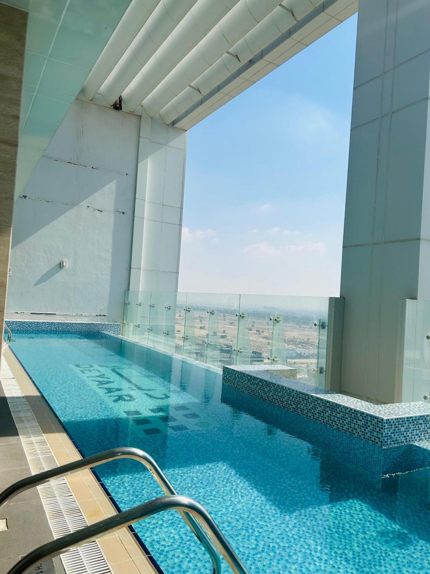 Montrose Tower A Dubaï