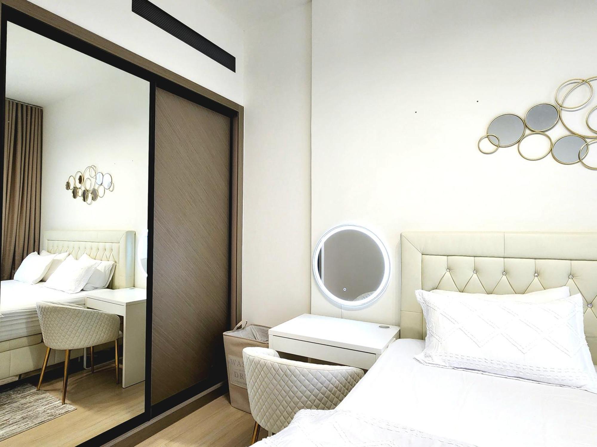 Luxurious Comfort In Jvc Semesterbostad *