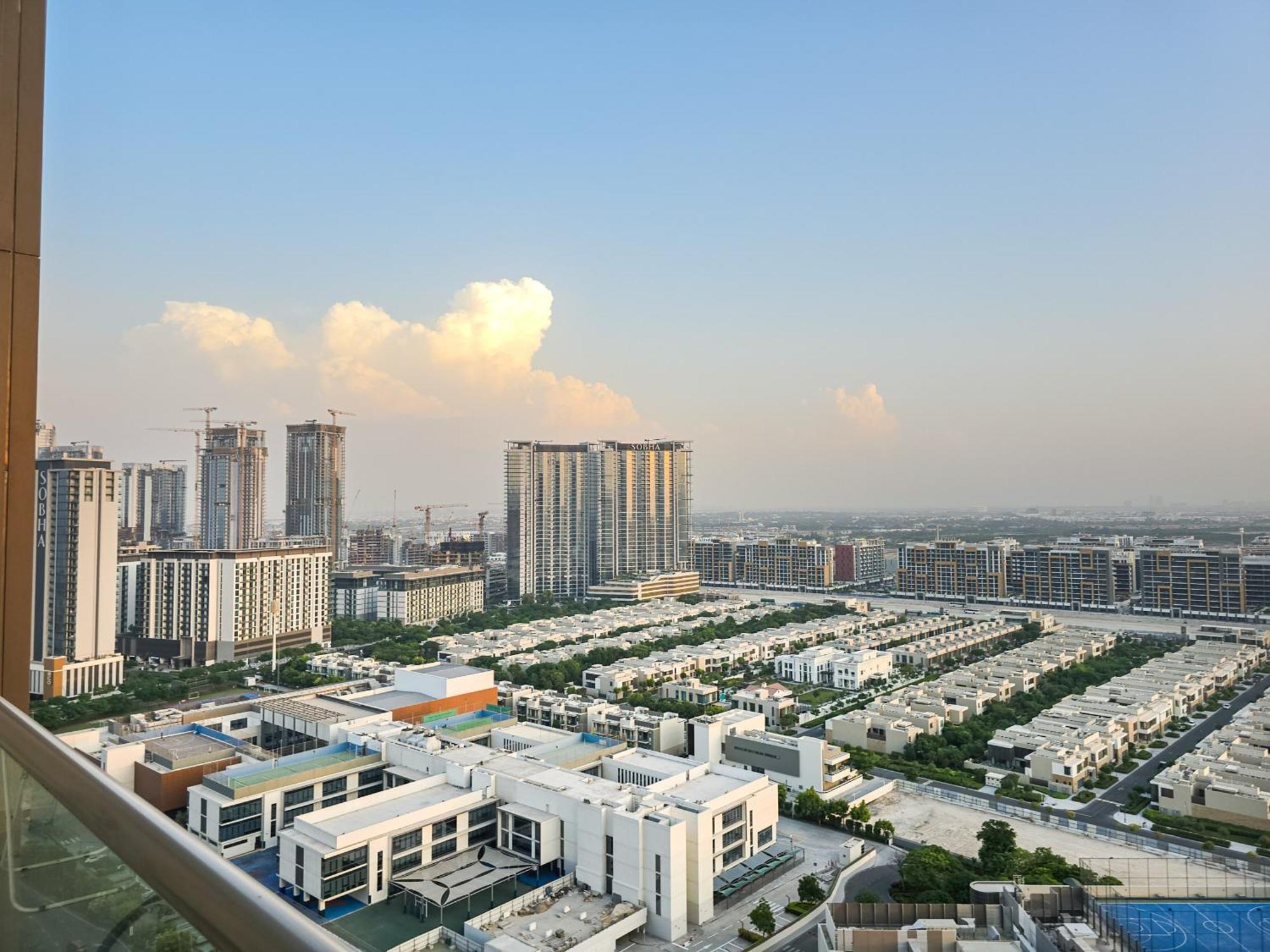 Lägenhet Easygo- Stylish 1bdr Sobha Creek Vista- Meydan Living *