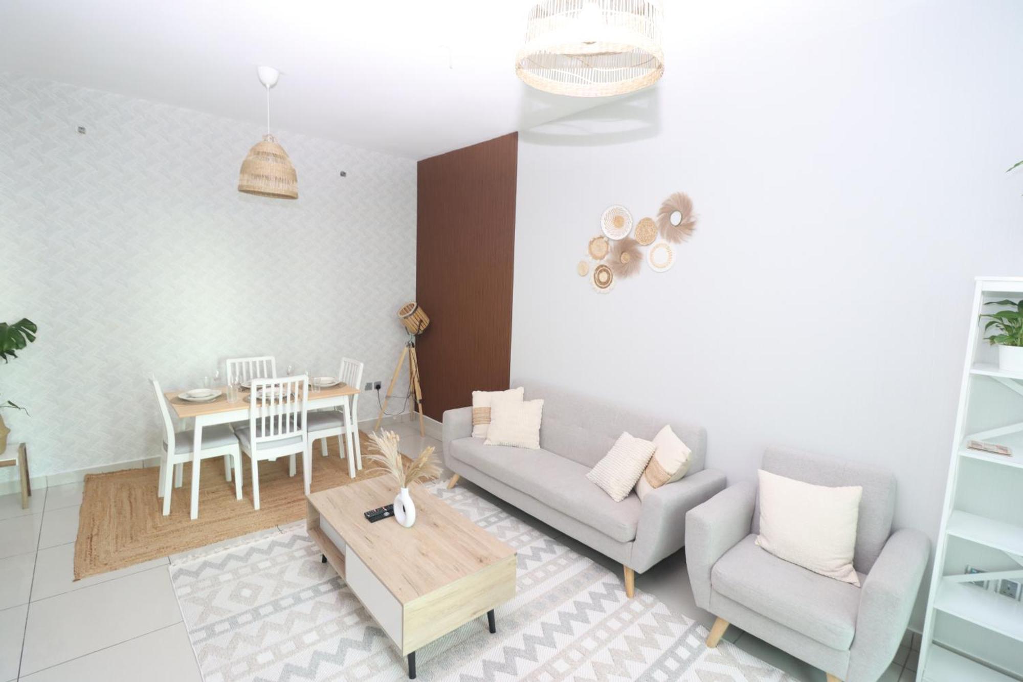Vista Lavisha Vacation - Elegant 1bdr With Stunning Sea View And Partial Canal View Apartemen Dubai