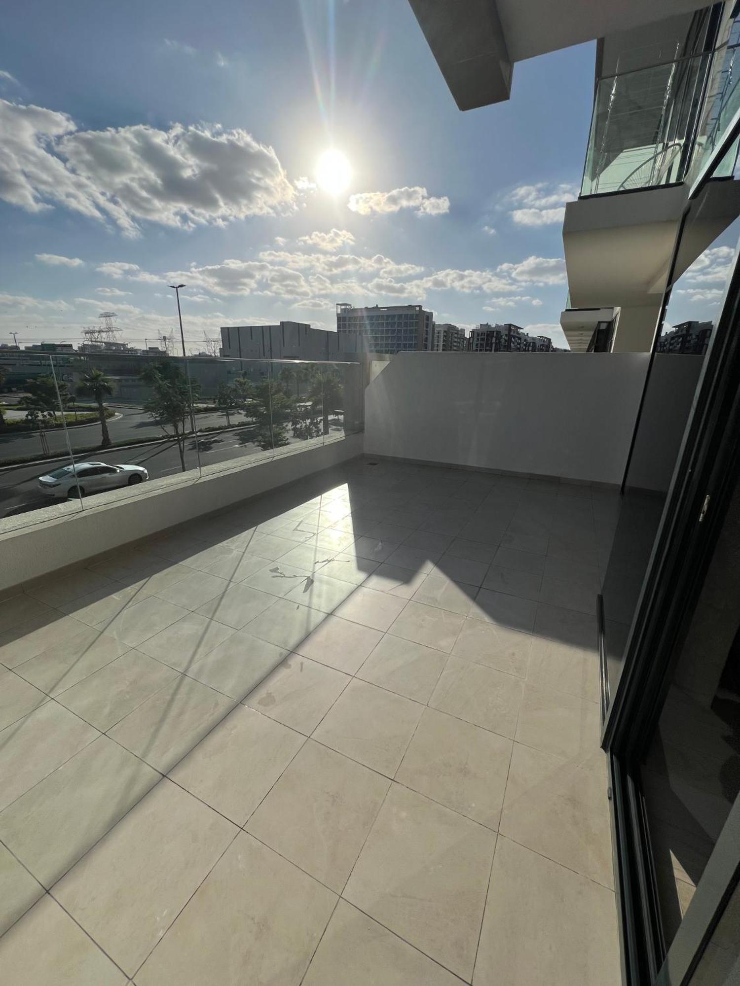 Special Offer One Bedroom At Azizi Riviera Apartamento