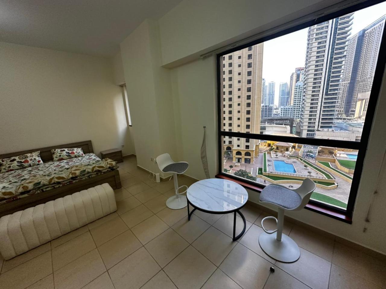 Jbr Walk - Master Bed Separate Facilities Near Tram Pensiune *