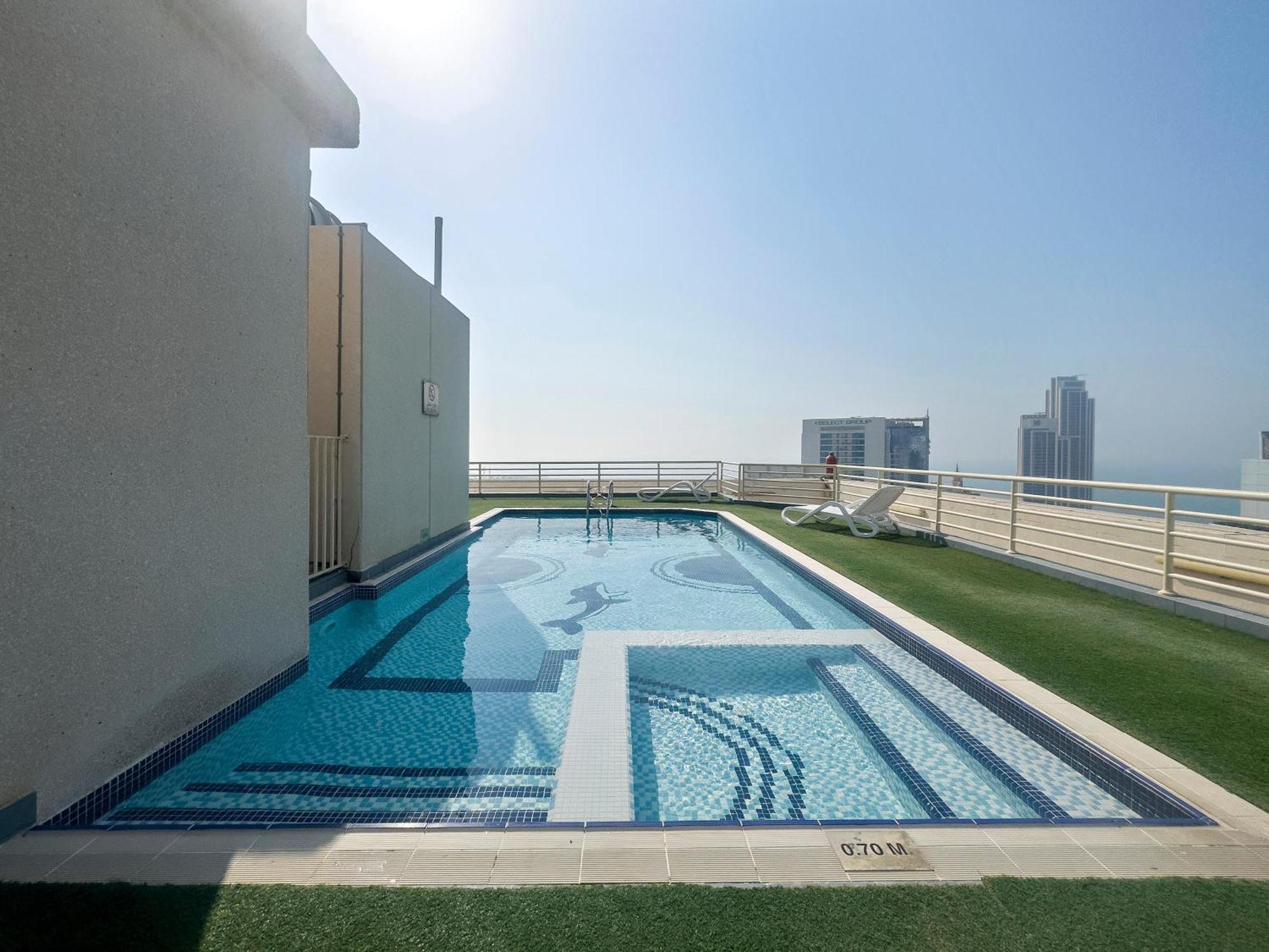 Lovely 1br In Manchester Tower With Pool And Gym * Dubái