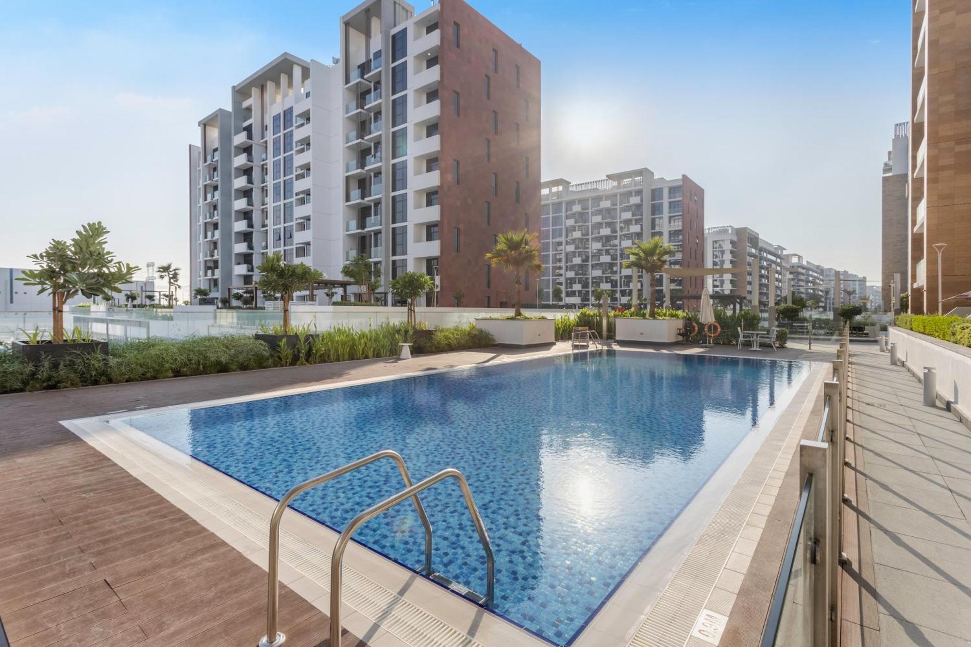Luxurious Brand New 1br Huge Balcony Azizi 37 Apartamento *