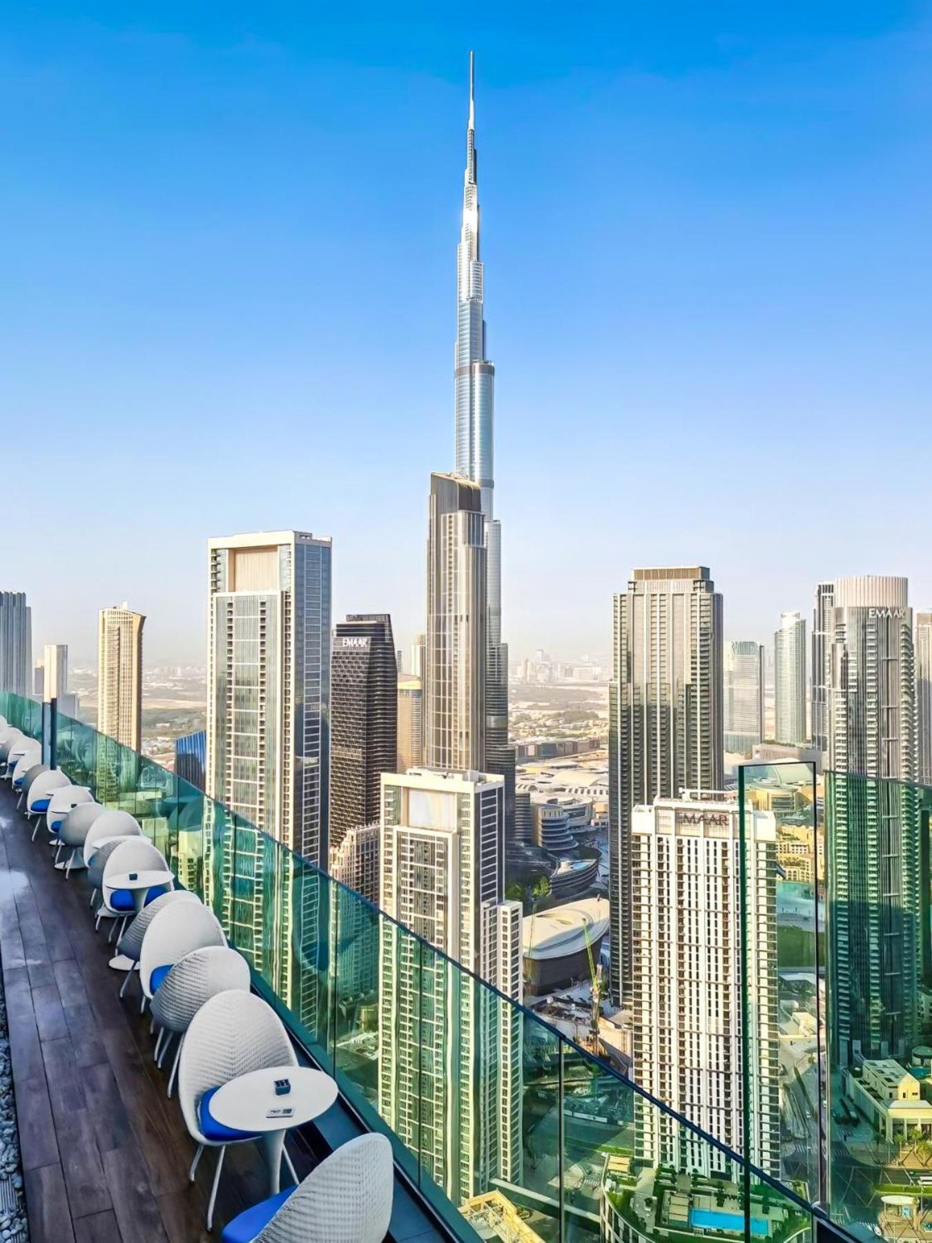Stunning 2br With Burj View & Infinity Pool